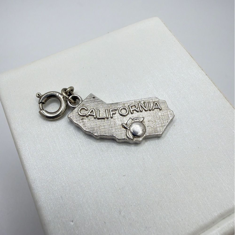 Vintage Silver tone metal MONET signed California state‎ charm!